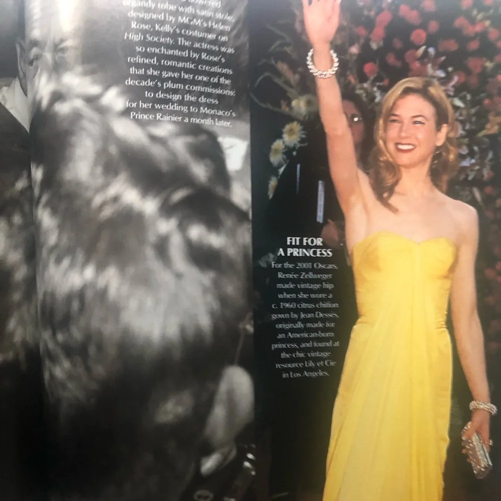 Vogue MARCH 2003 JULIANNE MOORE MINT condition - Picture 10 of 14